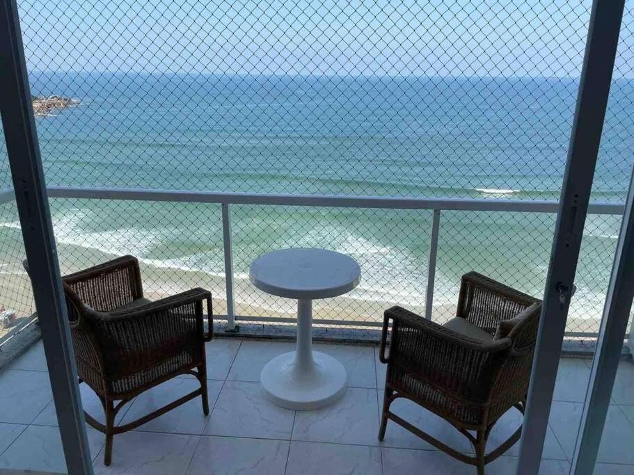Hermoso Dpto Con Vista Frontal Al Mar Pitangueiras Guarujá Exterior photo